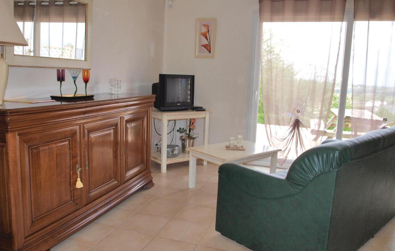 2 Bedroom Nice Home In Plestin Les Greves المظهر الخارجي الصورة
